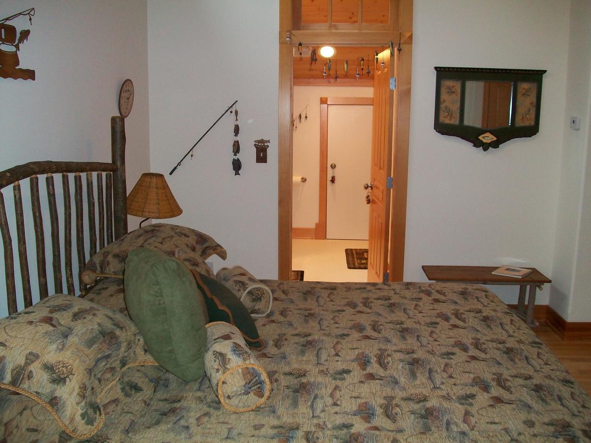 The Lodge At Trout Creek Bed And Breakfast Exterior foto